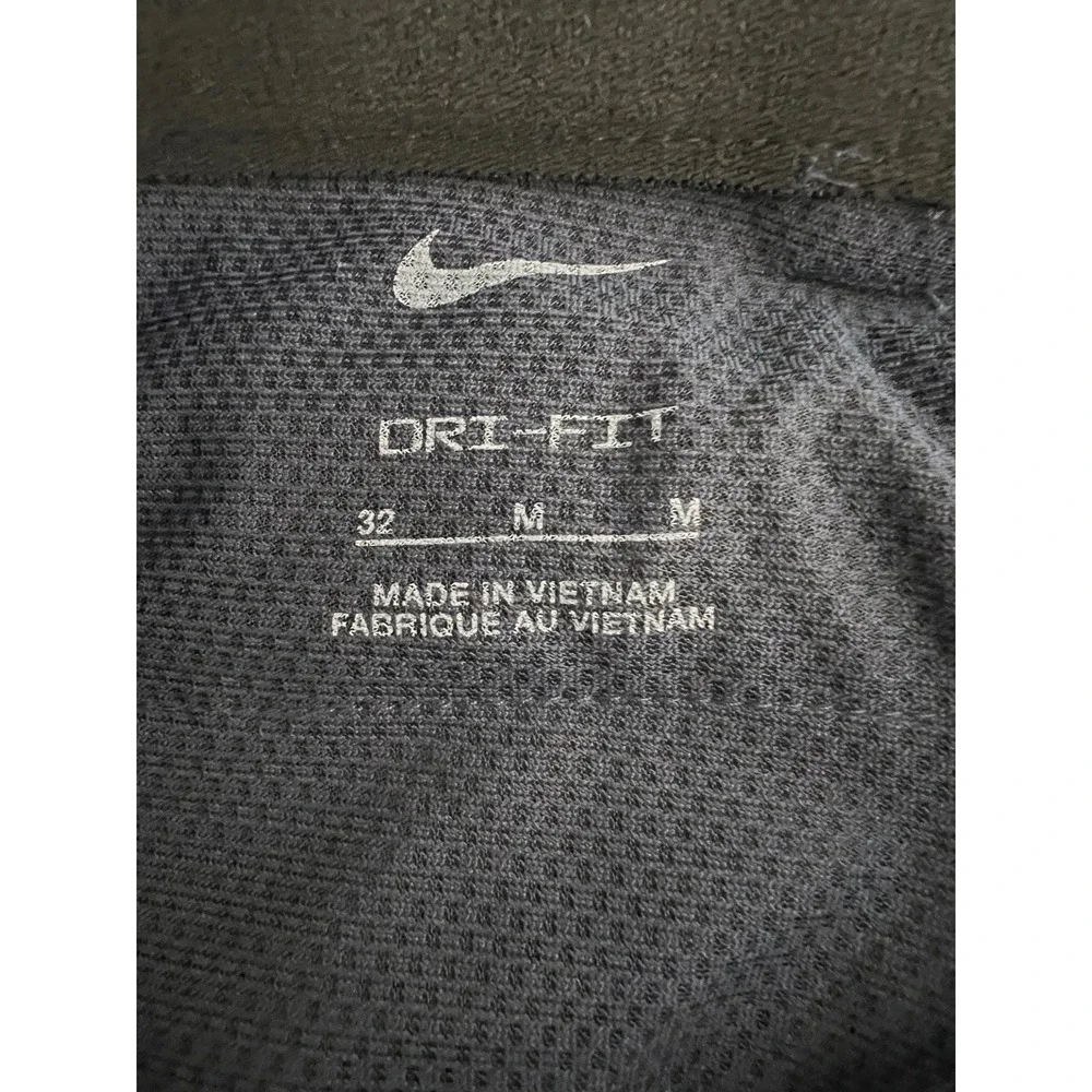 NIKE Men's 32 Navy Blue Dri-Fit Golf Athletic Shorts NWT